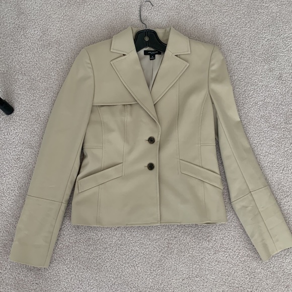 Ann Taylor Blazer - Picture 3 of 9